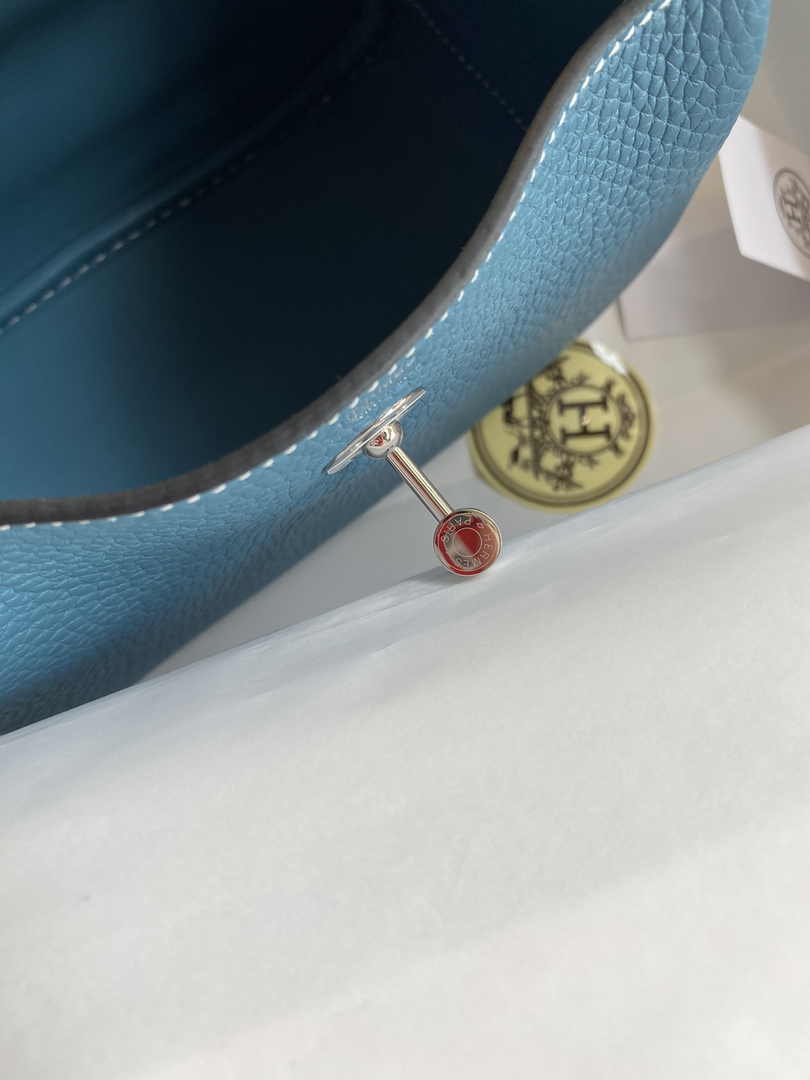 Hermes Lindy Mini Bag Blue Togo Leather Silver Hardware H8615