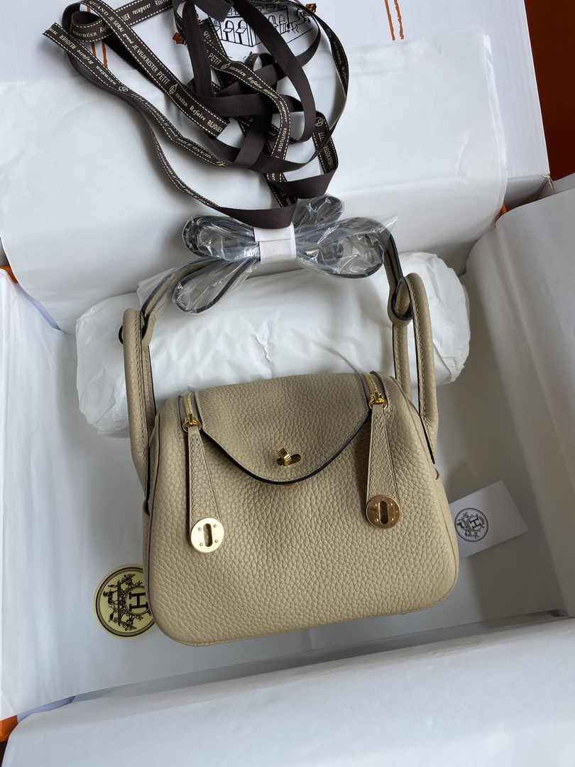Hermes Lindy Mini Bag Apricot Togo Leather Gold Hardware H8618