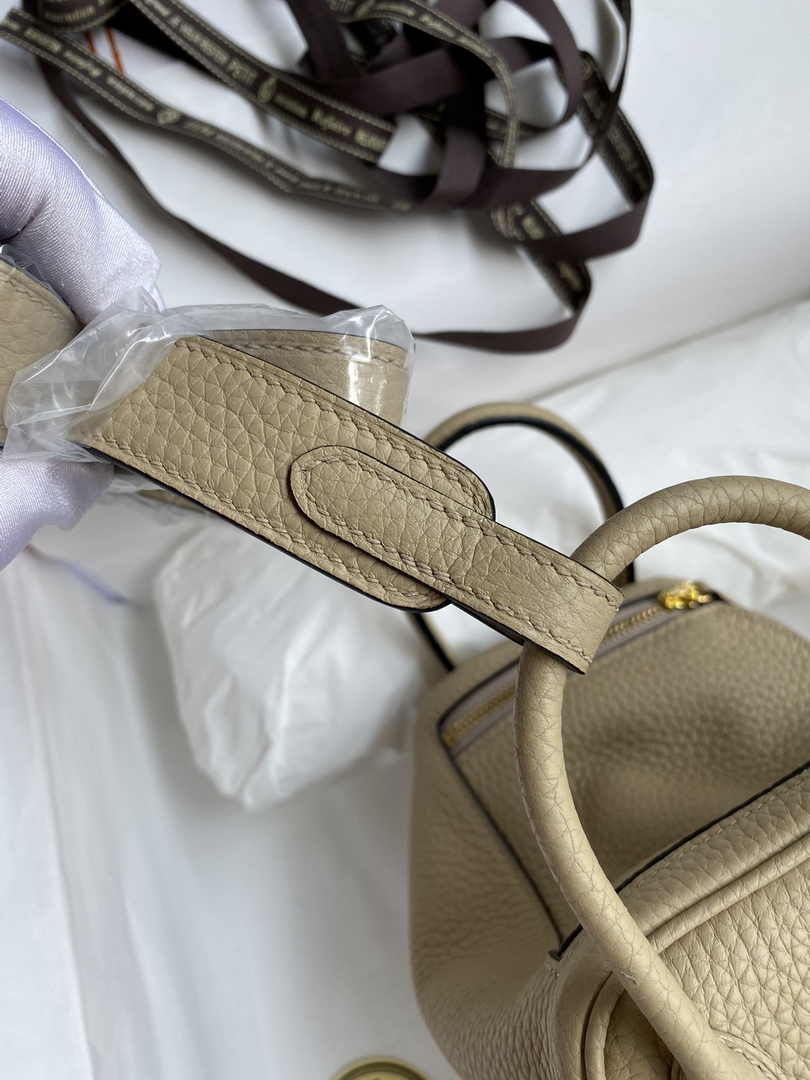 Hermes Lindy Mini Bag Apricot Togo Leather Gold Hardware H8618