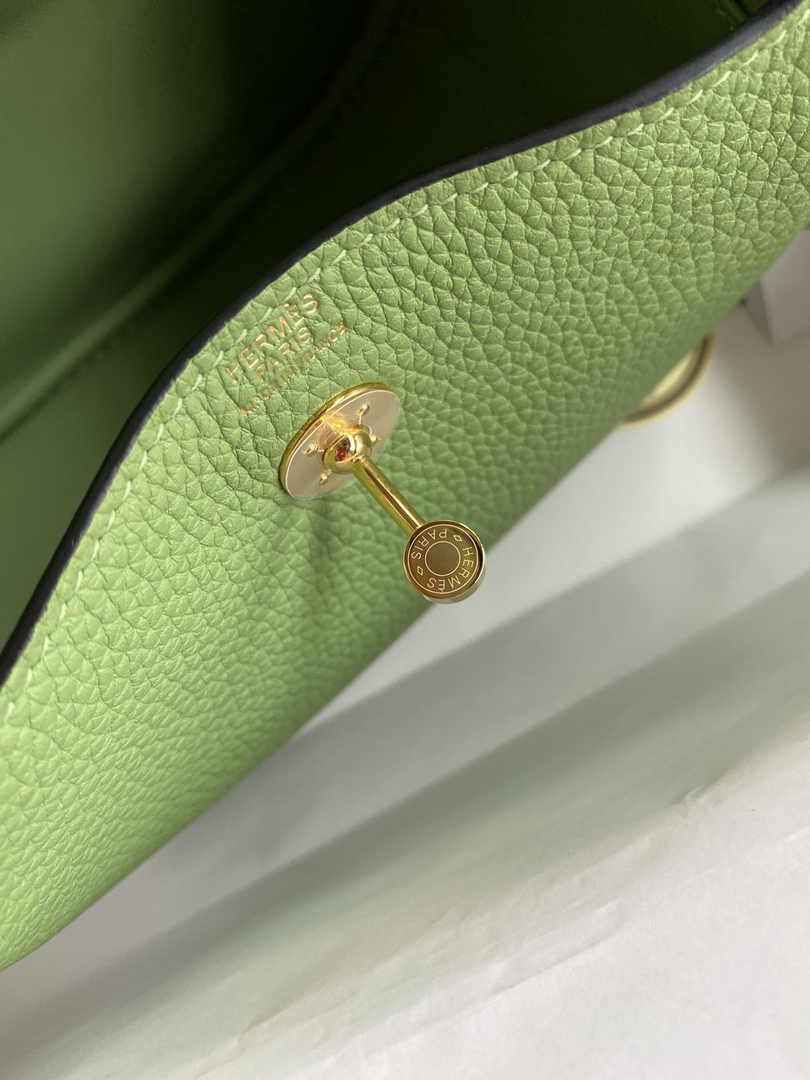 Hermes Lindy Mini Bag Green Togo Leather Gold Hardware H8630