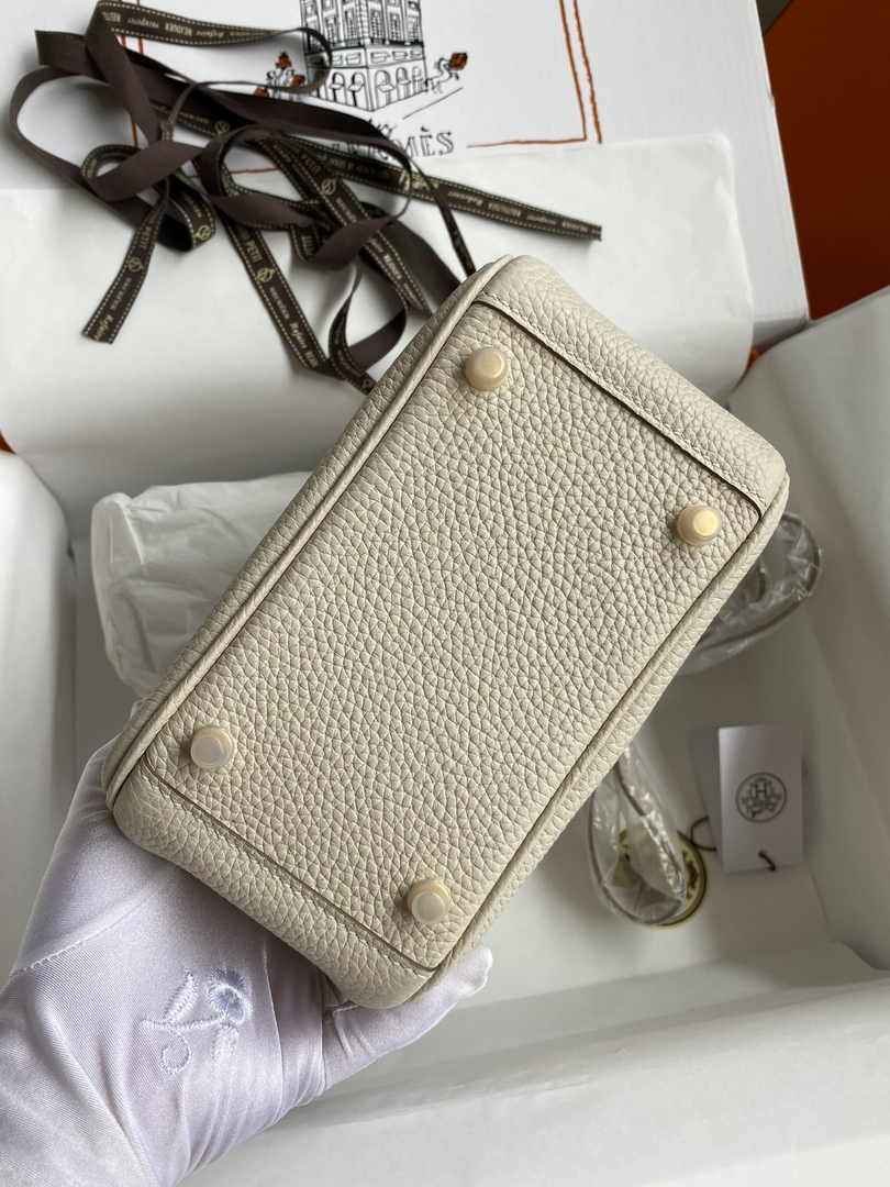 Hermes Lindy Mini Bag Beige Togo Leather Gold Hardware H8638