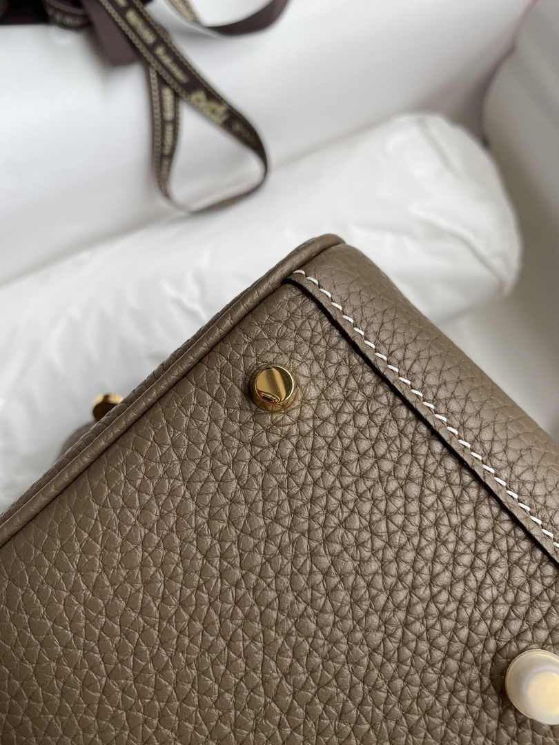 Hermes Lindy Mini Bag Brown Togo Leather Gold Hardware H8640
