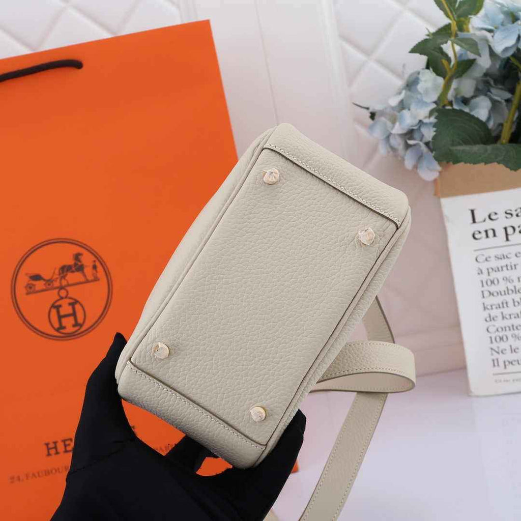 Hermes Lindy Mini Bag Beige Togo Leather Gold Hardware H8605