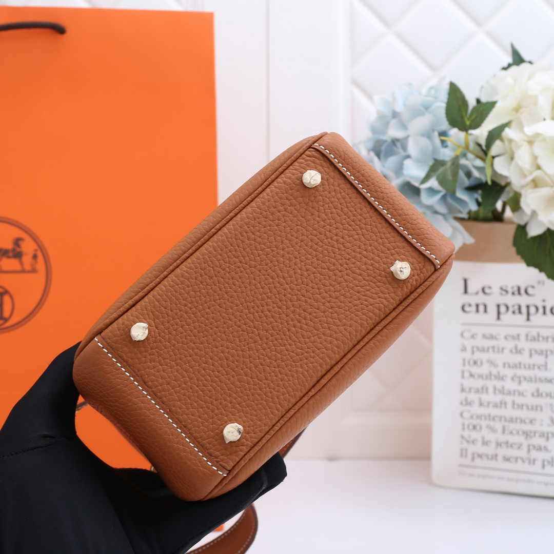 Hermes Lindy Mini Bag Camel Togo Leather Gold Hardware H8607