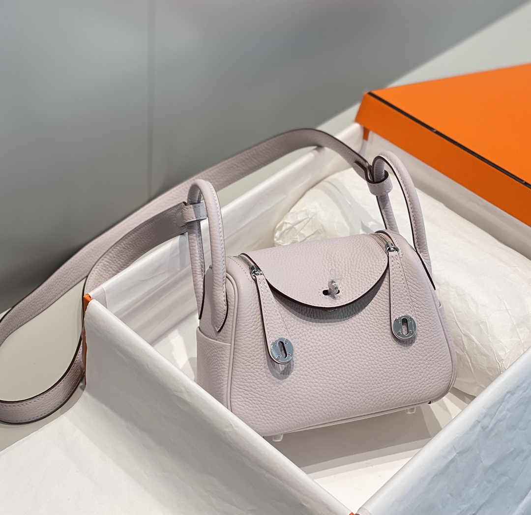 Hermes Lindy Mini Bag Light Purple Togo Leather Gold Hardware H8650