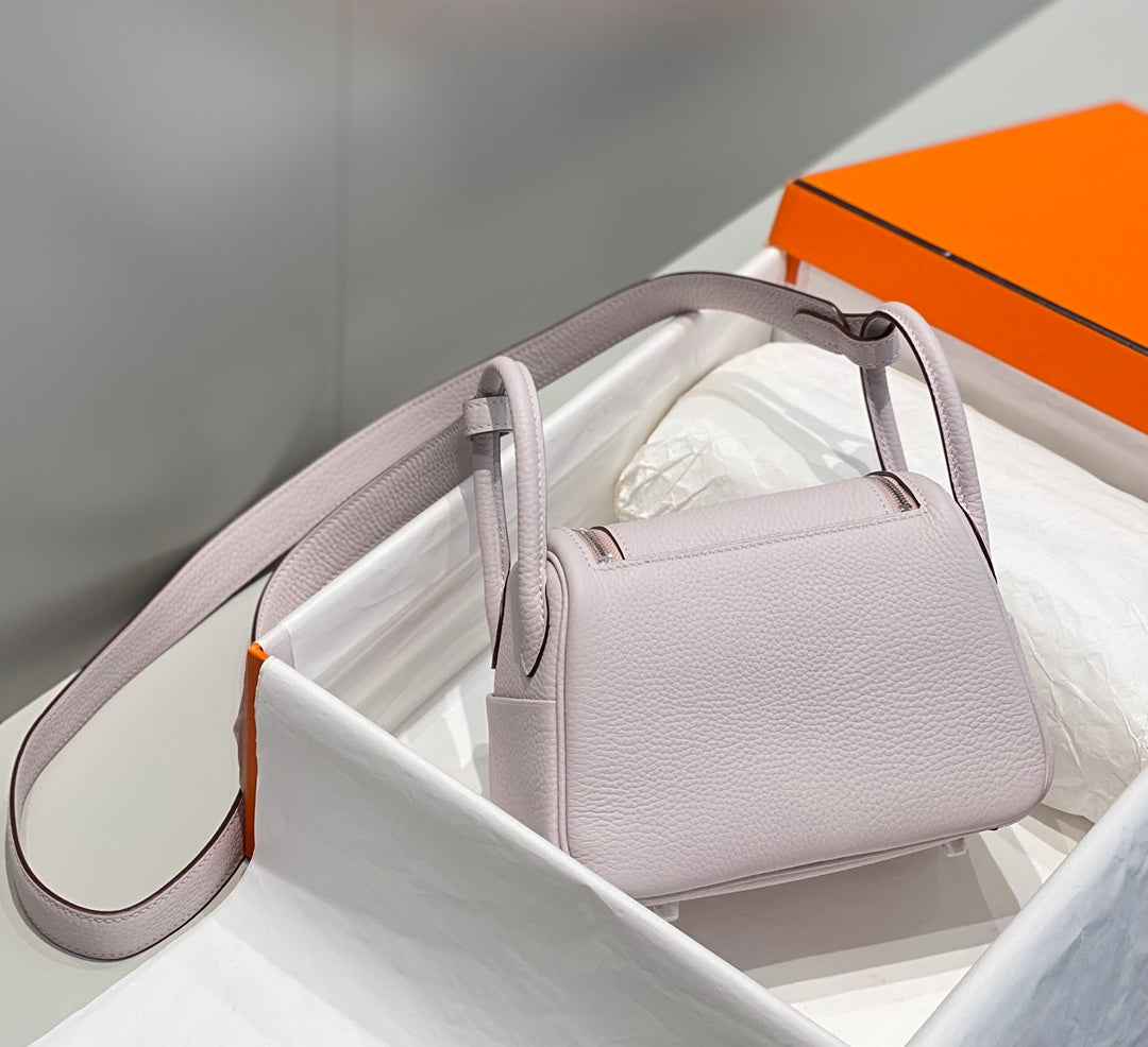 Hermes Lindy Mini Bag Light Purple Togo Leather Gold Hardware H8650