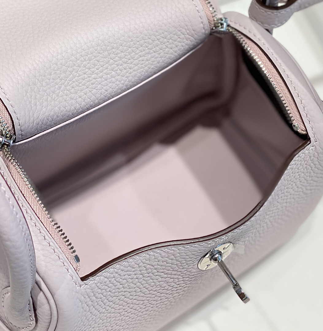 Hermes Lindy Mini Bag Light Purple Togo Leather Gold Hardware H8650