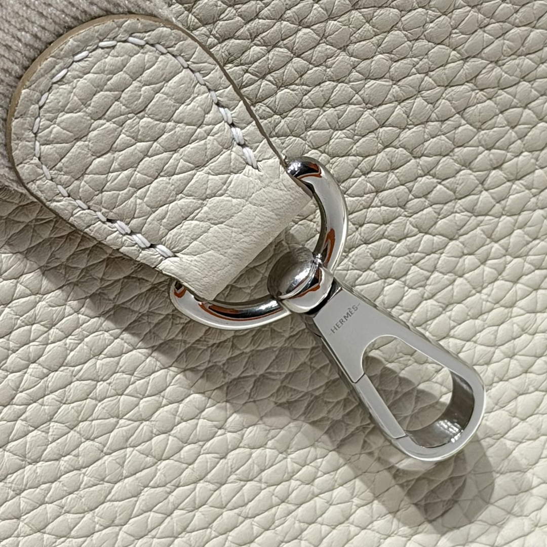 Hermes Mini Evelyne 16 Bag in Taurillon Clemence Leather H069420