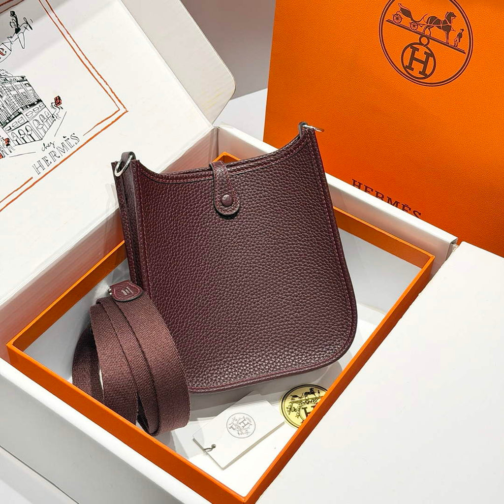 Hermes Mini Evelyne 16 Bag in Taurillon Clemence Leather H069433