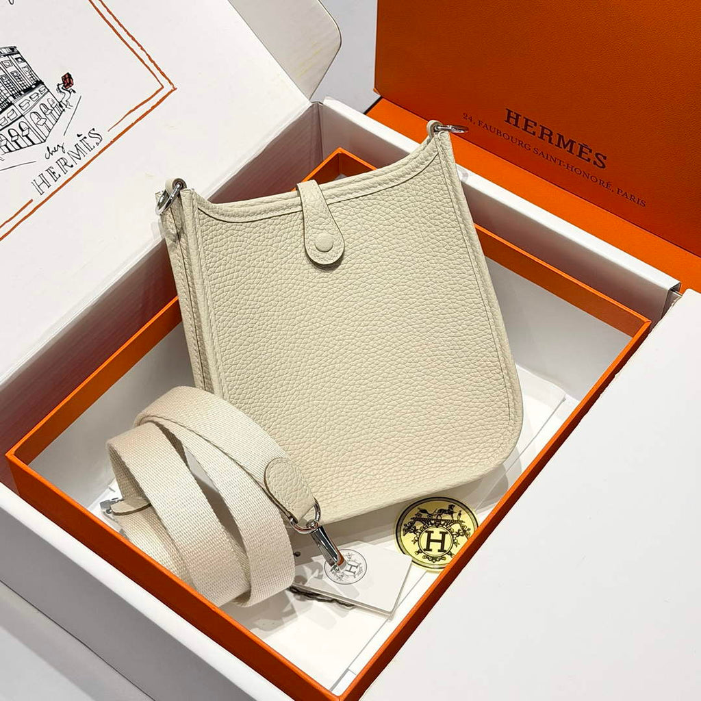 Hermes Mini Evelyne 16 Bag in Taurillon Clemence Leather H069420