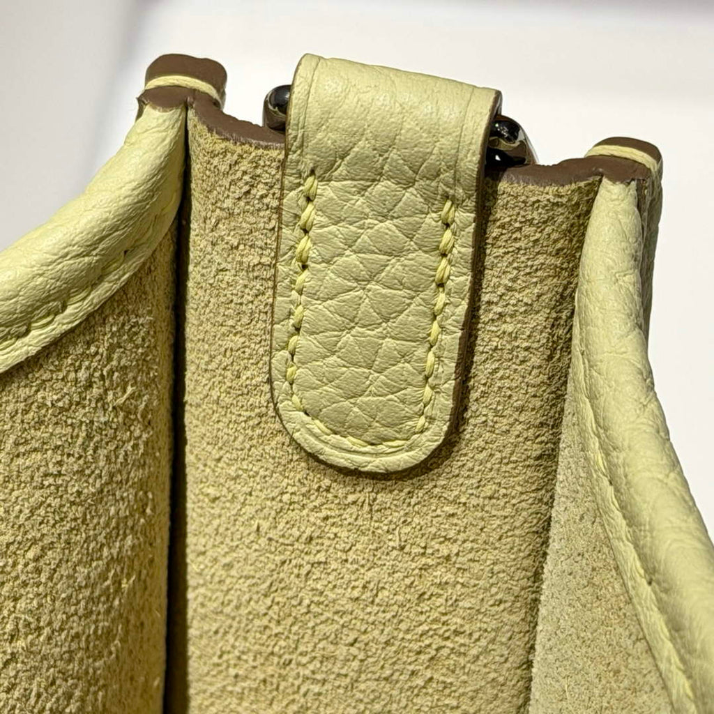 Hermes Mini Evelyne 16 Bag in Taurillon Clemence Leather H069437