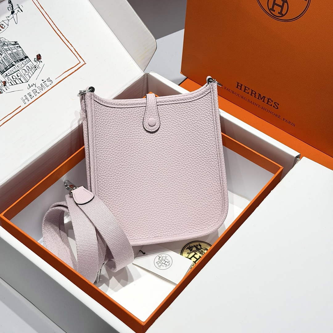 Hermes Mini Evelyne 16 Bag in Taurillon Clemence Leather H069438