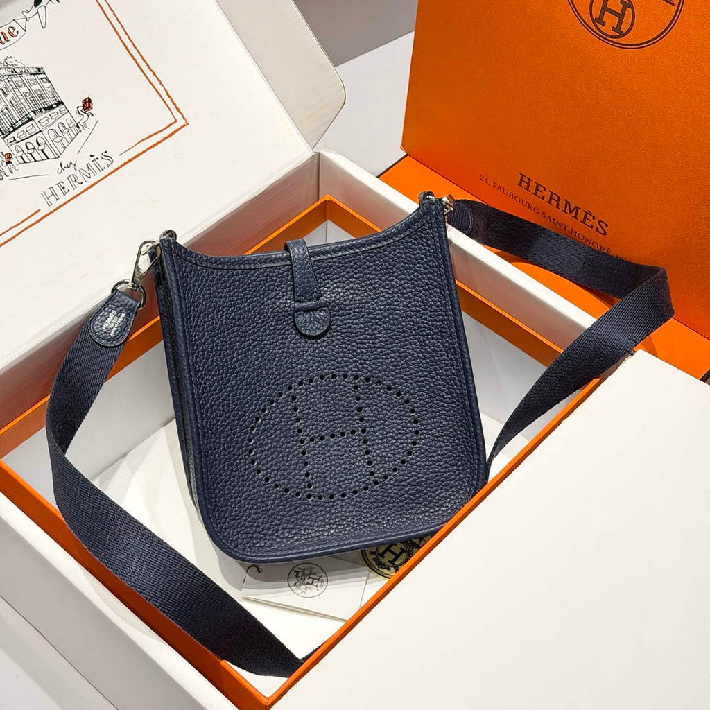 Hermes Mini Evelyne 16 Bag in Taurillon Clemence Leather H069439
