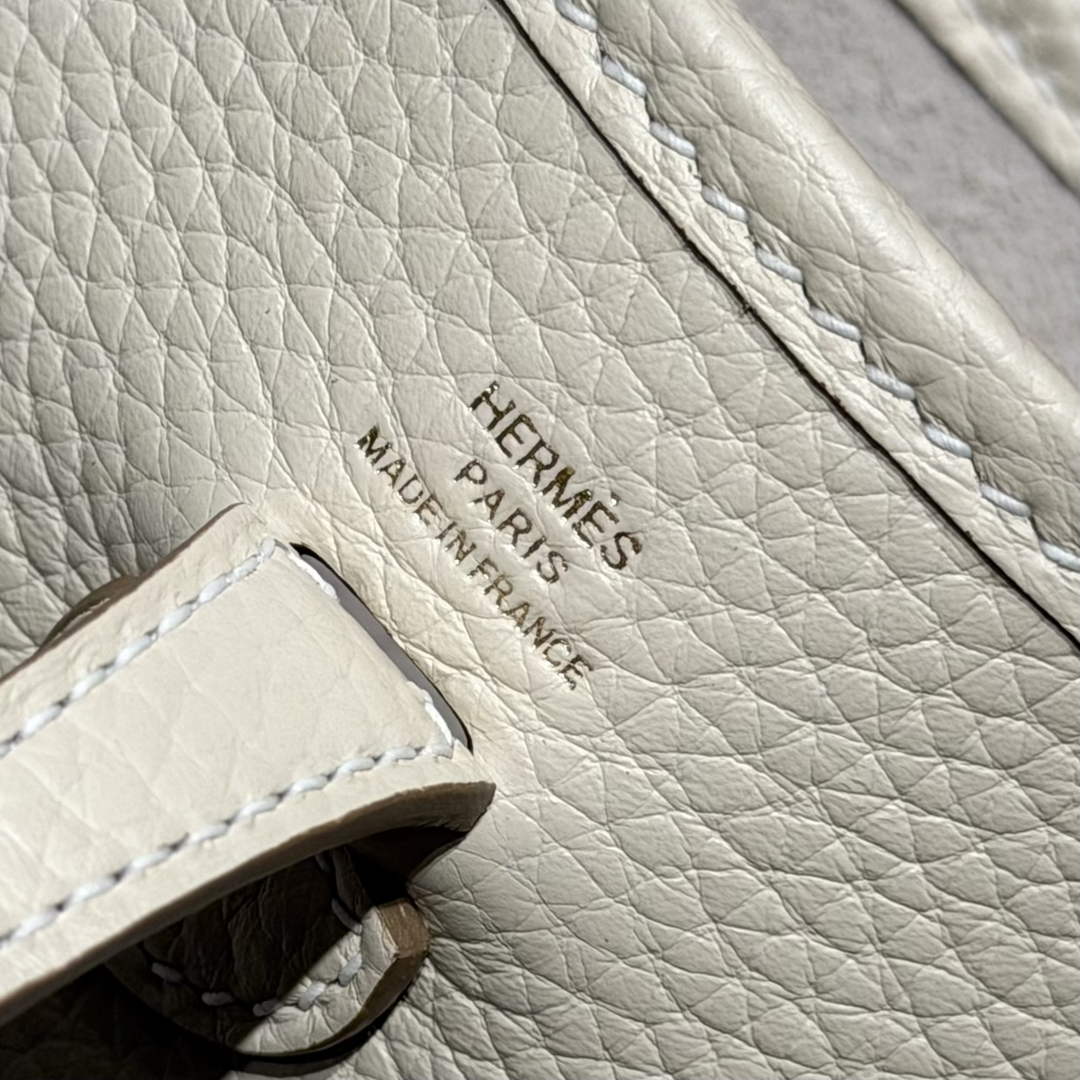 Hermes Mini Evelyne 16 Bag in Taurillon Clemence Leather H069421
