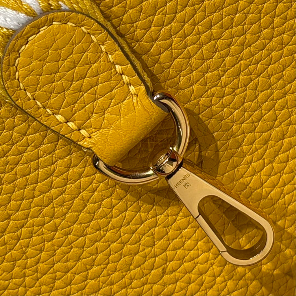 Hermes Mini Evelyne 16 Bag in Taurillon Clemence Leather H069440