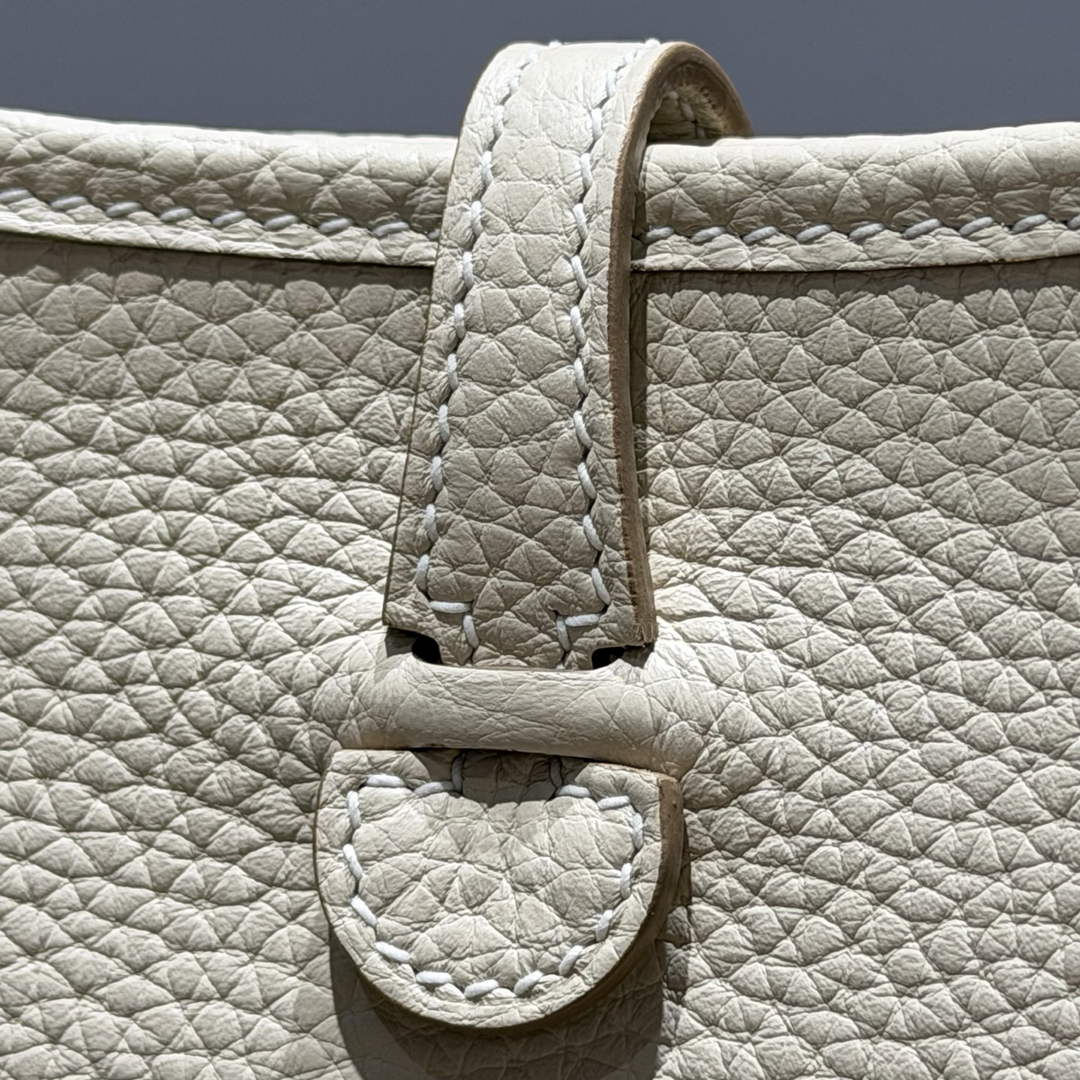 Hermes Mini Evelyne 16 Bag in Taurillon Clemence Leather H069421