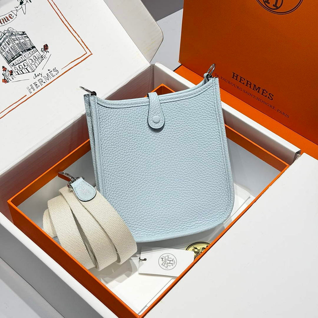 Hermes Mini Evelyne 16 Bag in Taurillon Clemence Leather H069441