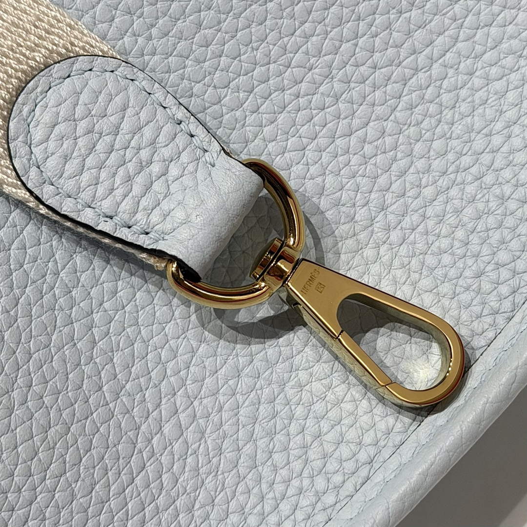 Hermes Mini Evelyne 16 Bag in Taurillon Clemence Leather H069442