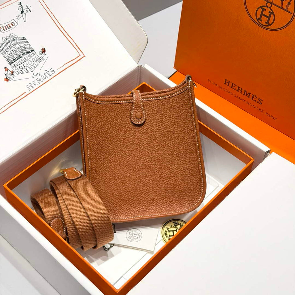 Hermes Mini Evelyne 16 Bag in Taurillon Clemence Leather H069431