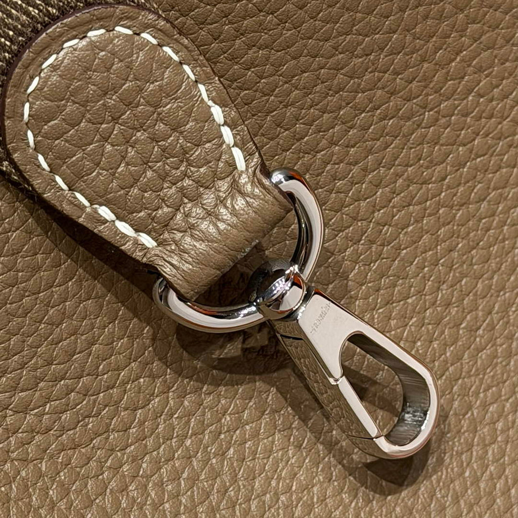 Hermes Mini Evelyne 16 Bag in Taurillon Clemence Leather H069443