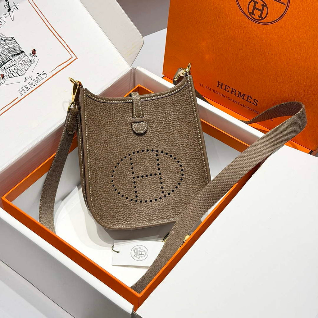 Hermes Mini Evelyne 16 Bag in Taurillon Clemence Leather H069444