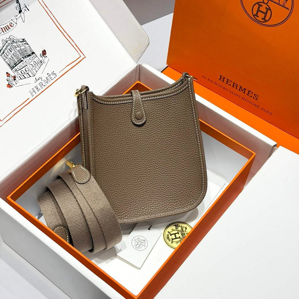 Hermes Mini Evelyne 16 Bag in Taurillon Clemence Leather H069444