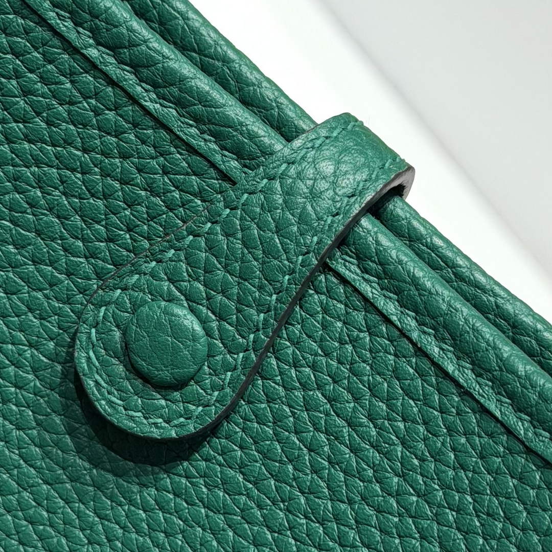 Hermes Mini Evelyne 16 Bag in Taurillon Clemence Leather H069422