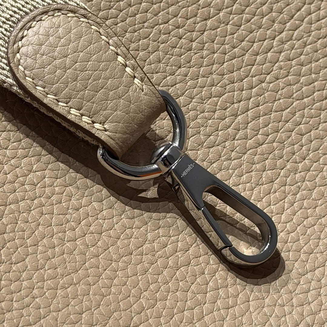 Hermes Mini Evelyne 16 Bag in Taurillon Clemence Leather H069445