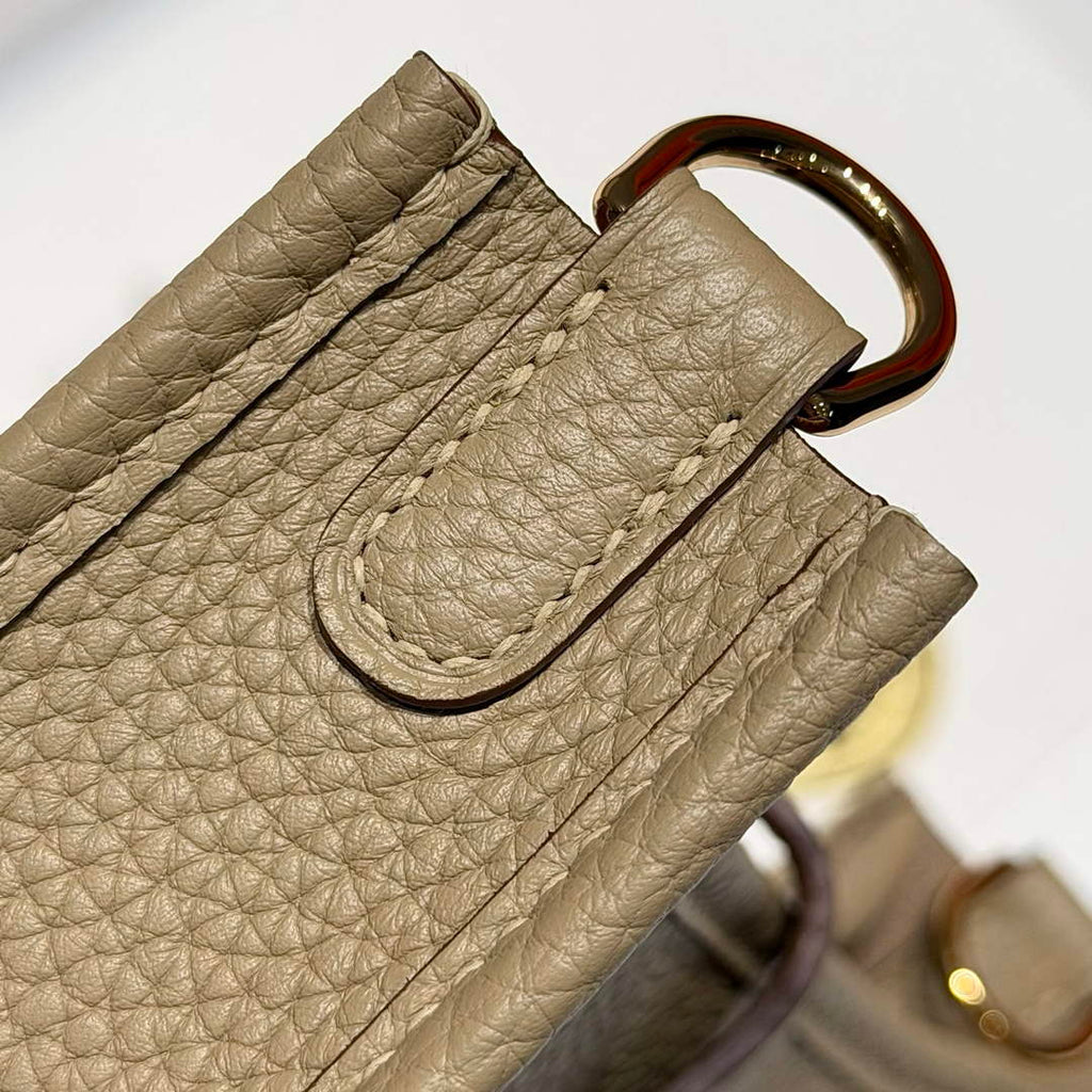 Hermes Mini Evelyne 16 Bag in Taurillon Clemence Leather H069446