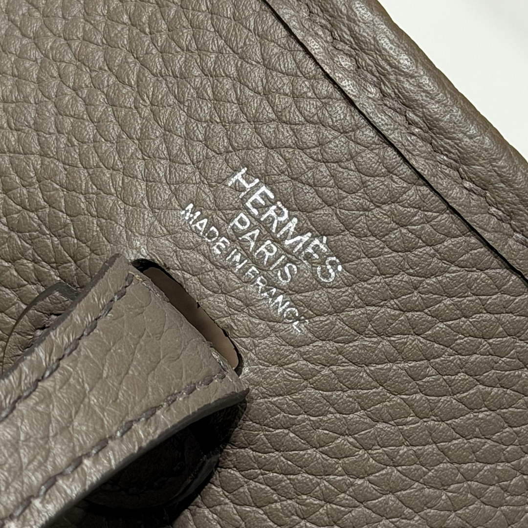 Hermes Mini Evelyne 16 Bag in Taurillon Clemence Leather H069447