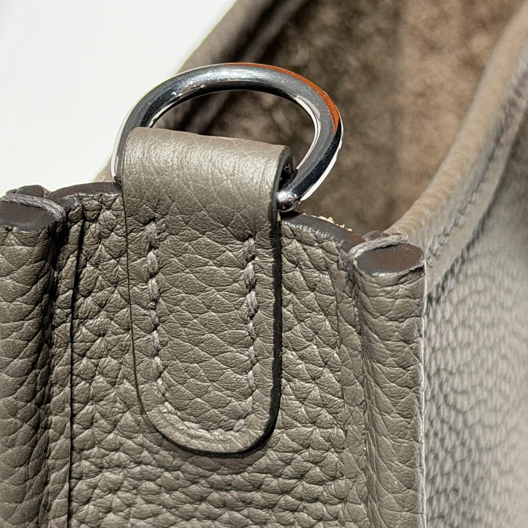 Hermes Mini Evelyne 16 Bag in Taurillon Clemence Leather H069447