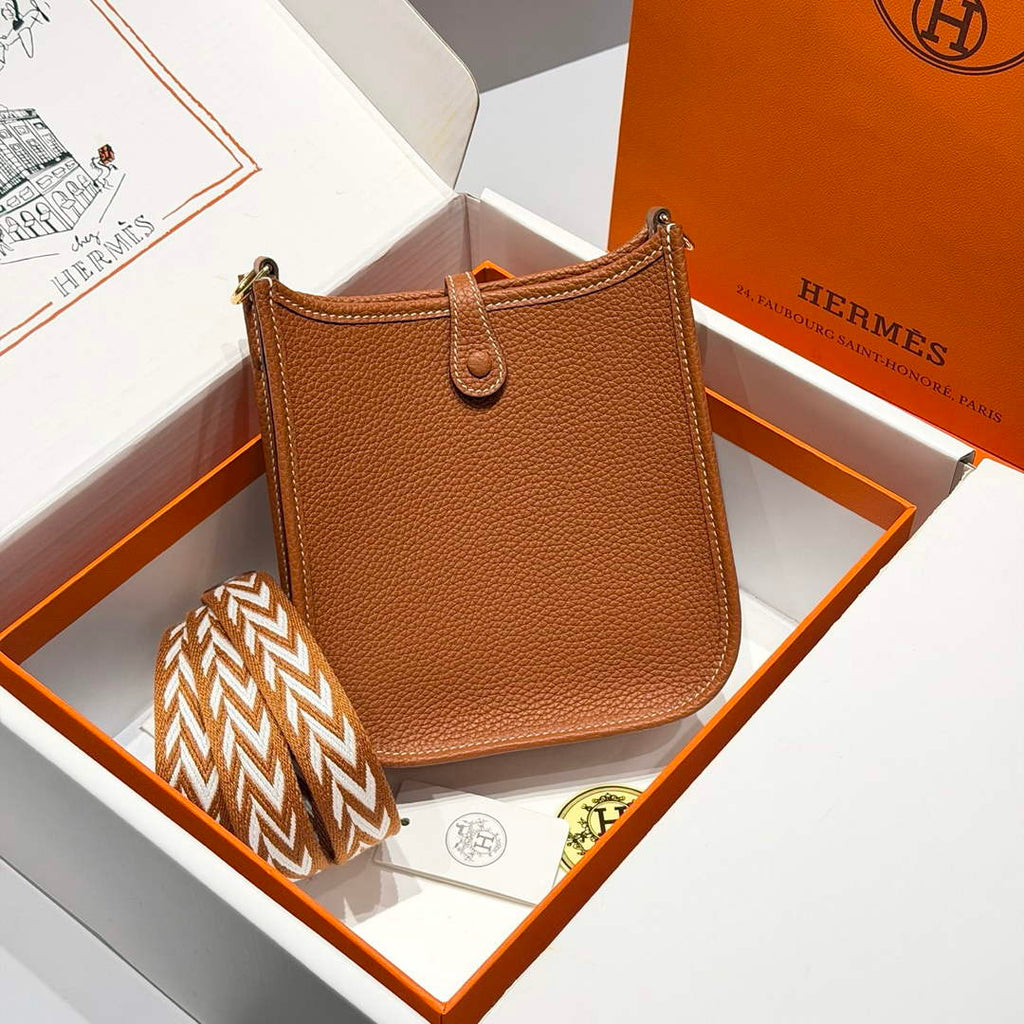 Hermes Mini Evelyne 16 Bag in Taurillon Clemence Leather H069449