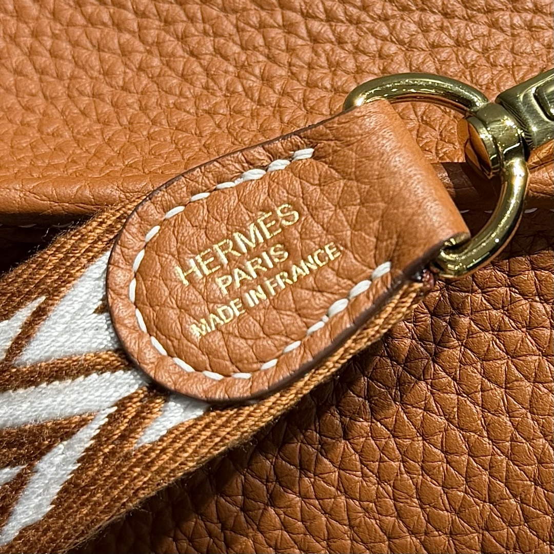 Hermes Mini Evelyne 16 Bag in Taurillon Clemence Leather H069449