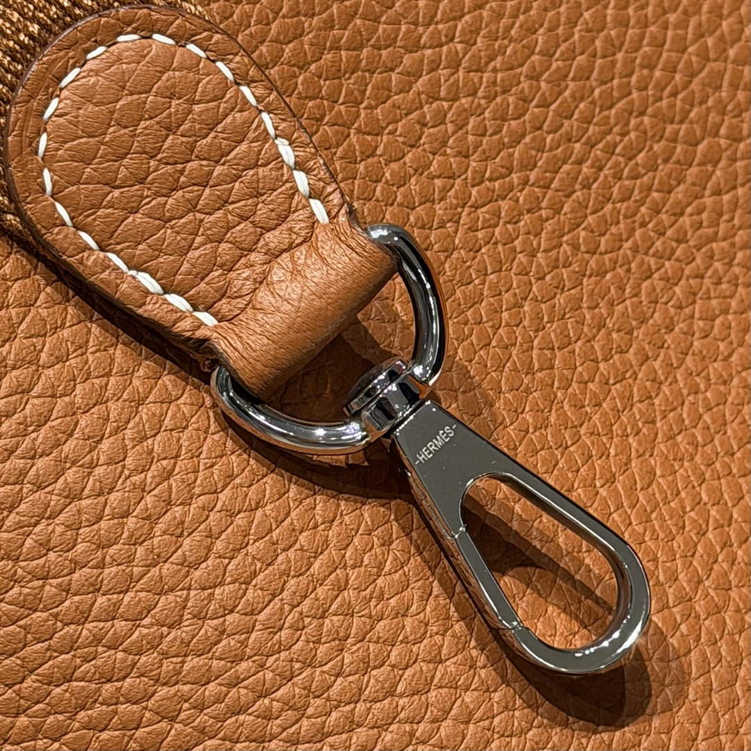 Hermes Mini Evelyne 16 Bag in Taurillon Clemence Leather H069450