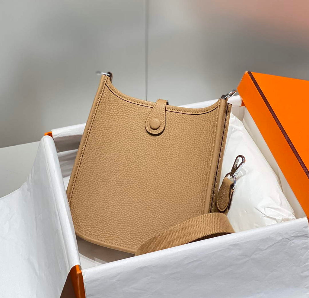 Hermes Mini Evelyne 16 Bag in Taurillon Clemence Leather H069455