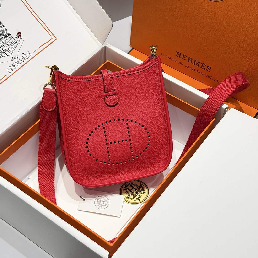 Hermes Mini Evelyne 16 Bag in Taurillon Clemence Leather H069423