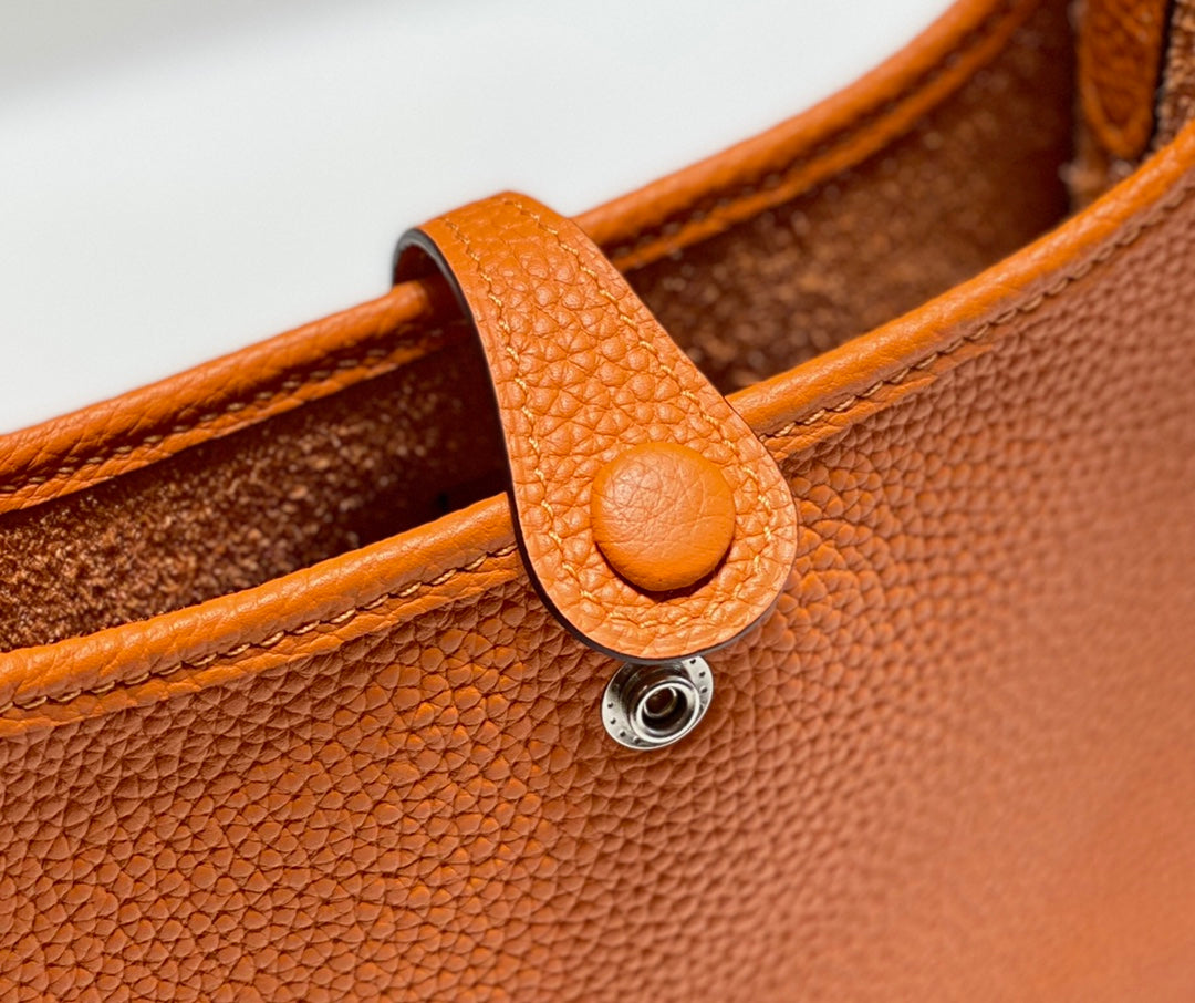 Hermes Mini Evelyne 16 Bag in Taurillon Clemence Leather H069426
