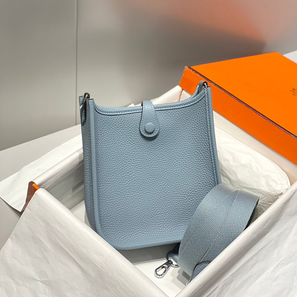 Hermes Mini Evelyne 16 Bag in Taurillon Clemence Leather H069452