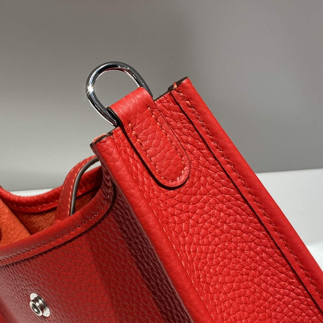 Hermes Mini Evelyne 16 Bag in Taurillon Clemence Leather H069424