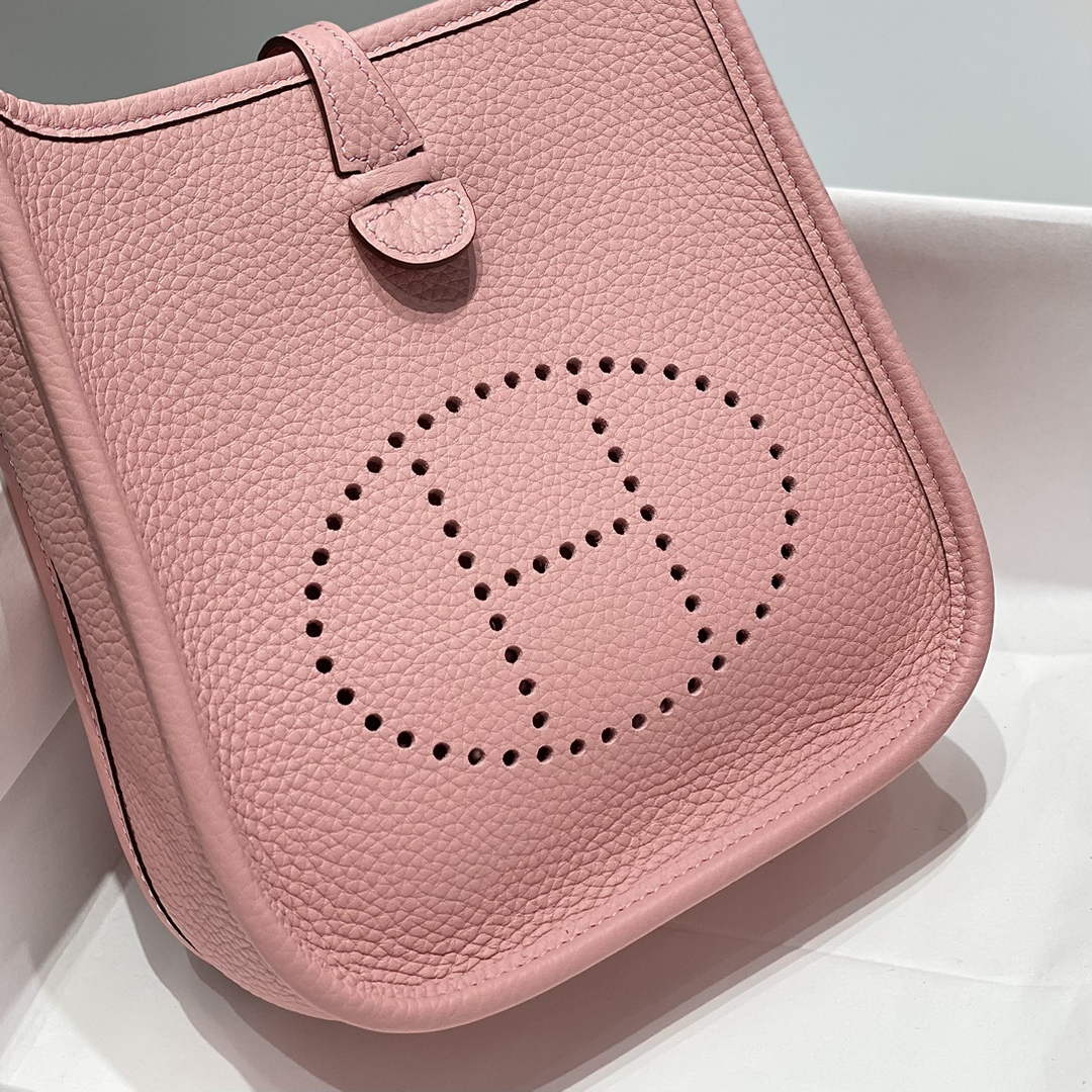Hermes Mini Evelyne 16 Bag in Taurillon Clemence Leather H069461