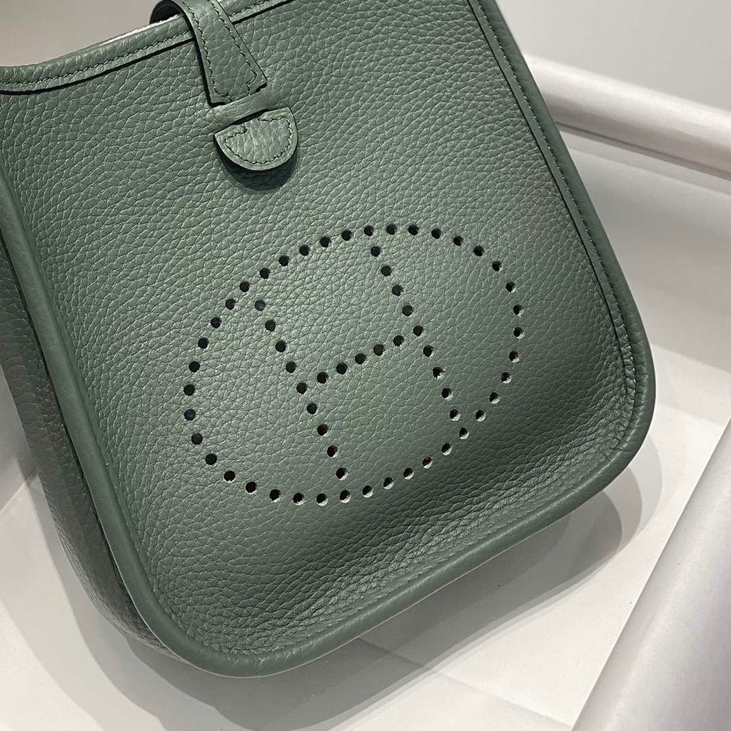 Hermes Mini Evelyne 16 Bag in Taurillon Clemence Leather H069428