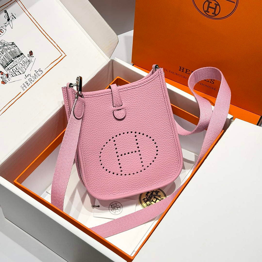 Hermes Mini Evelyne 16 Bag in Taurillon Clemence Leather H069429