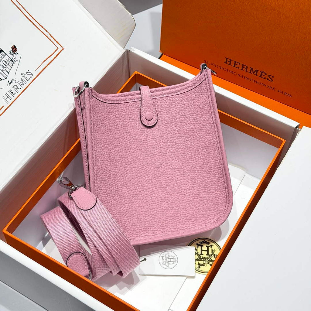 Hermes Mini Evelyne 16 Bag in Taurillon Clemence Leather H069429