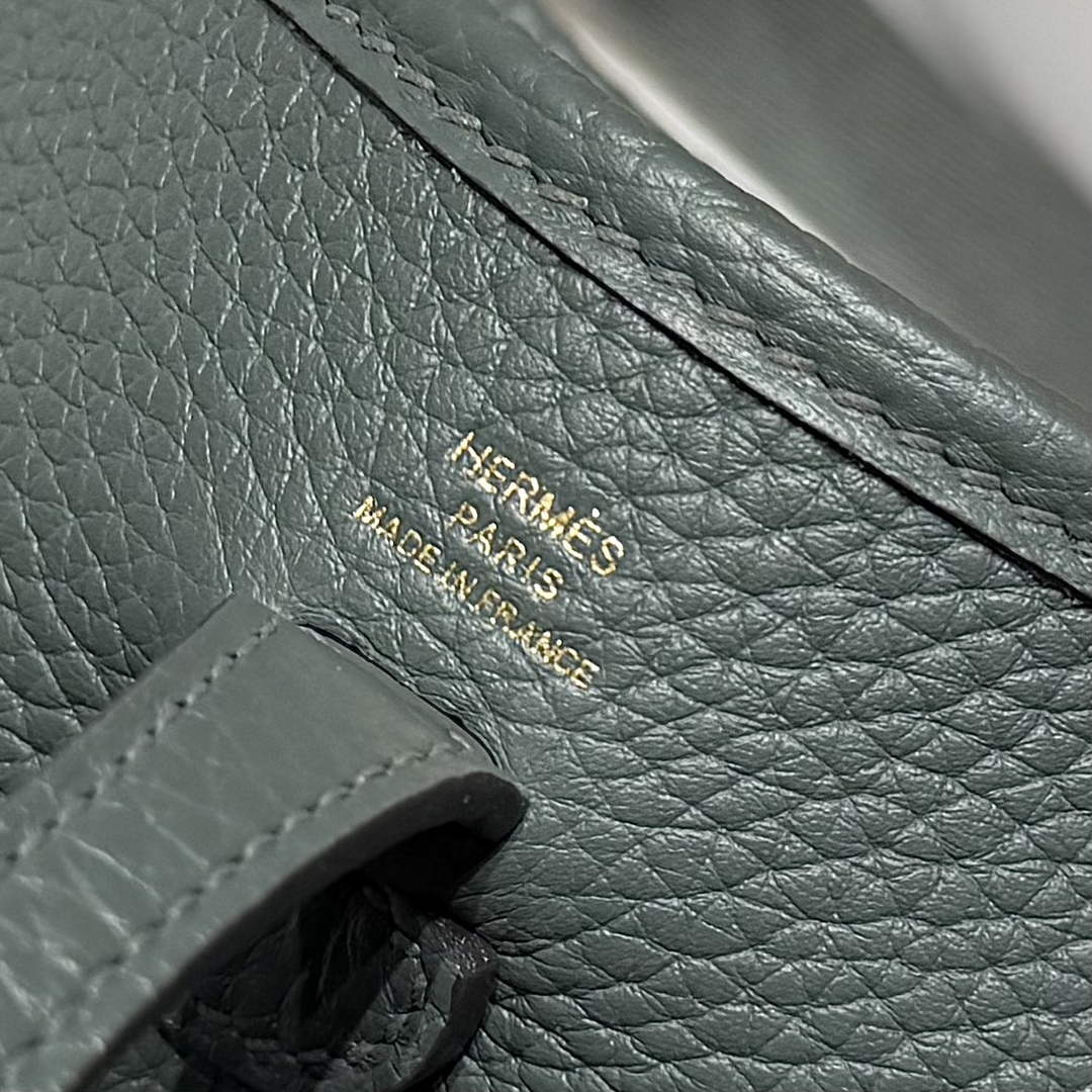 Hermes Mini Evelyne 16 Bag in Taurillon Clemence Leather H069427