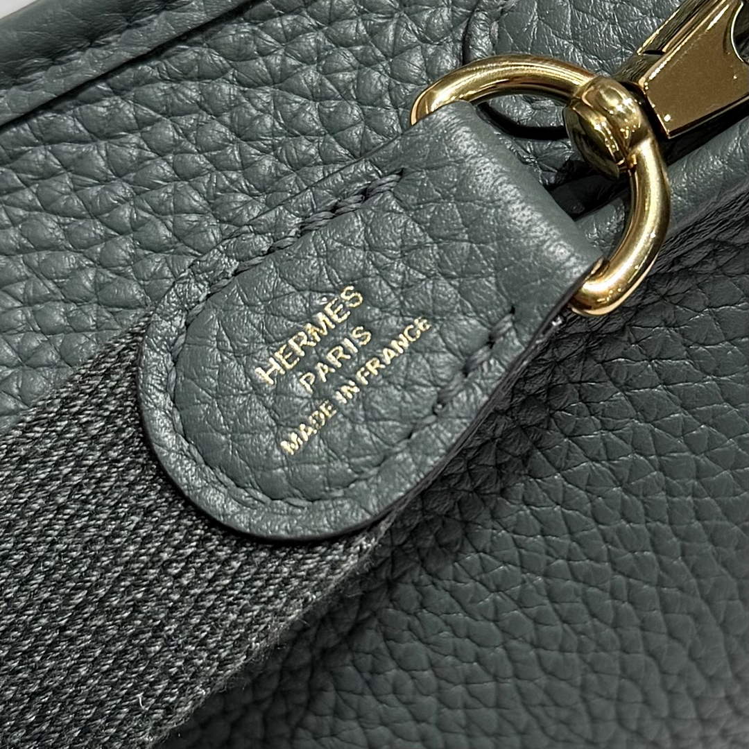 Hermes Mini Evelyne 16 Bag in Taurillon Clemence Leather H069427
