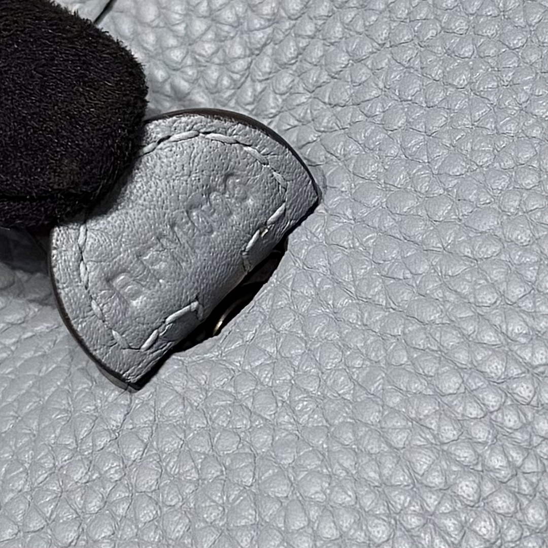 Hermes Mini Evelyne 16 Bag in Taurillon Clemence Leather H069451
