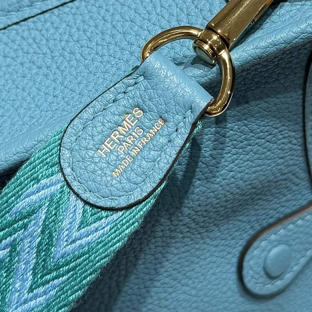 Hermes Mini Evelyne 16 Bag in Taurillon Clemence Leather H069432
