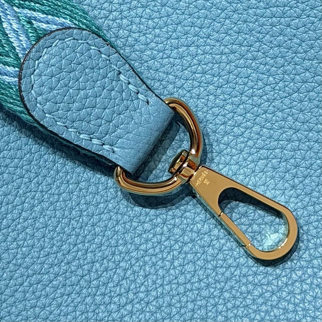 Hermes Mini Evelyne 16 Bag in Taurillon Clemence Leather H069432