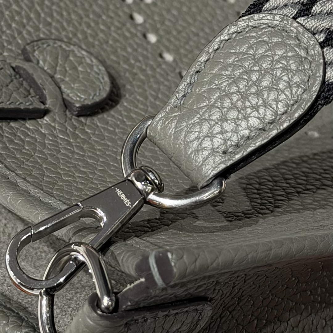 Hermes Mini Evelyne 16 Bag in Taurillon Clemence Leather H069453