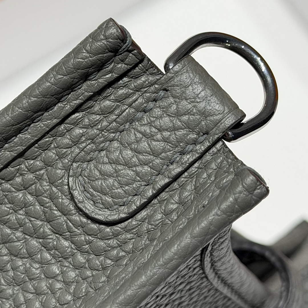 Hermes Mini Evelyne 16 Bag in Taurillon Clemence Leather H069453